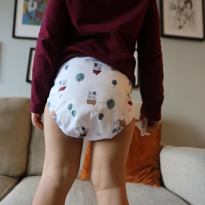 Nora's Nursery Cloth Diaper Cover, Reusable Cover with Snap Closure for Flat or Fitted Inserts - 7-Pack with Wet Bag - On The Farm