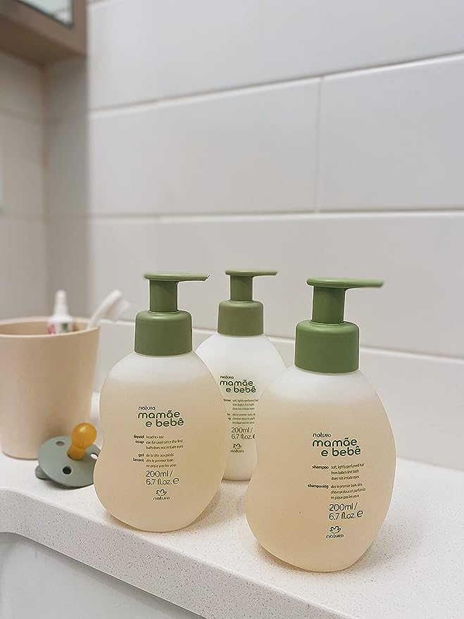 natura - Mamãe e Bebê Shampoo Refill - 100% Vegan - Safe & Gentle Formula - 98.4% Natural Origin - All Skin Types - Cruelty Free - Brazilian Baby Beauty - Baby Essentials - 6.7 fl oz (200ml)