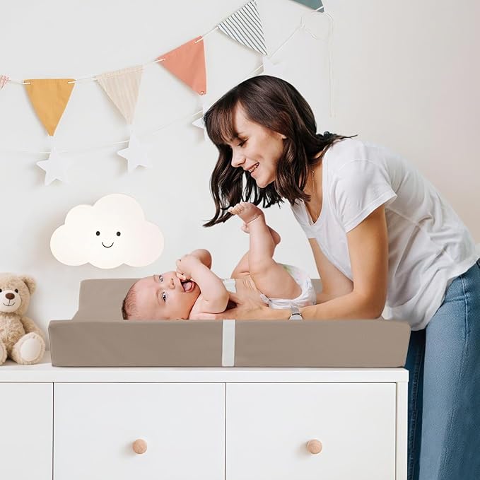 Baby Diaper Changing Pad, PU Compressed Waterproof Portable Wipeable Diaper Mat for for Travel, Fits Dressers & Tables (Khaki)