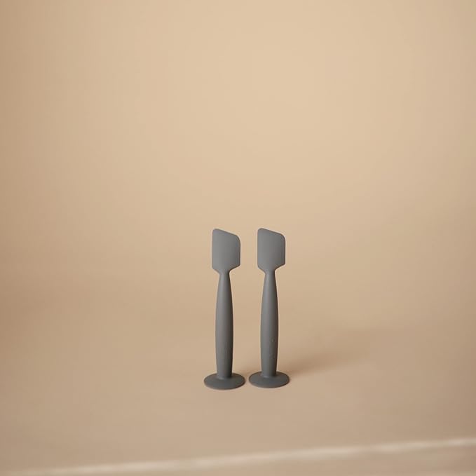 mushie Diaper Cream Applicator Soft Silicone with Suction Base (Tradewinds)