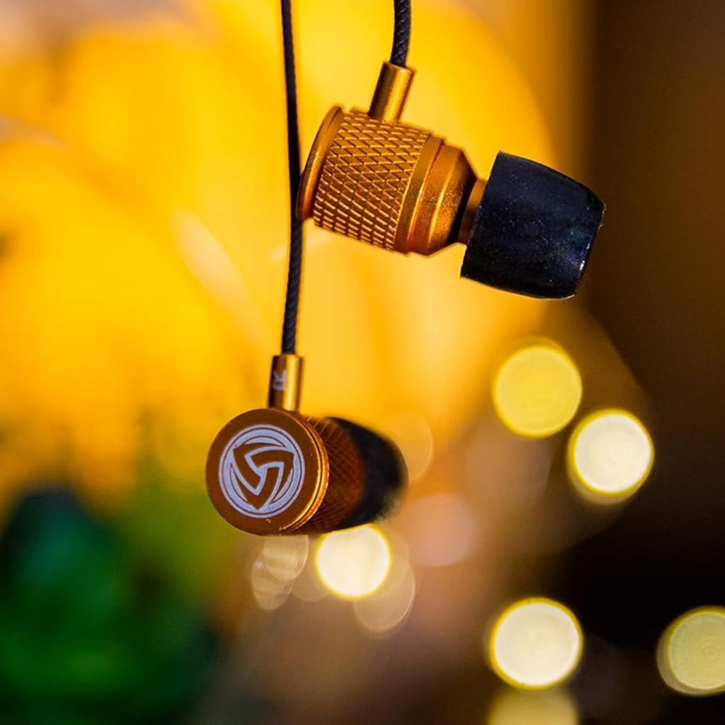 LUDOS Ultra USB C Headphones for iPhone 16 15 Pro Max Plus iPad Pro, 5 Years Warranty, Magnetic USB-C Earbuds for Samsung Galaxy S24 S23 Ultra S22 S21 FE S20 A55 A54 A53, USB Type C Earphones - Gold