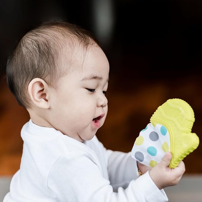 bblüv - Glüv - Original Silicone Baby Teething Mitten with Opposable Thumb, Self Soothing Teether Toy, Includes a Storage Bag (Lime)