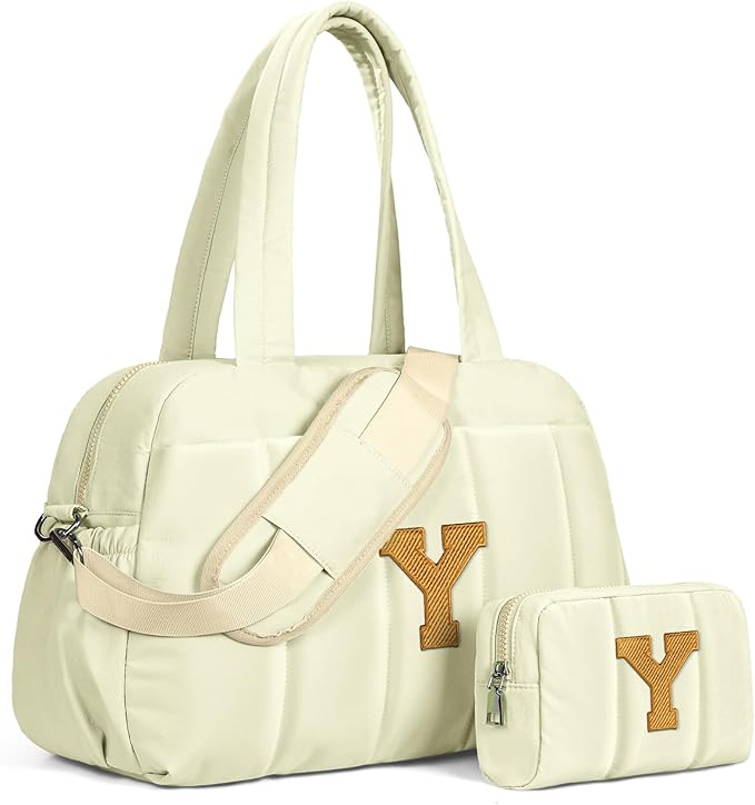 Trendy Gifts-Duffle Bag for Travel Women, Travel Bags，Initial Overnight Bag with Wet Pocket，Lightweight Weekender Bags Personalized Gym Tote with Makeup Pouch