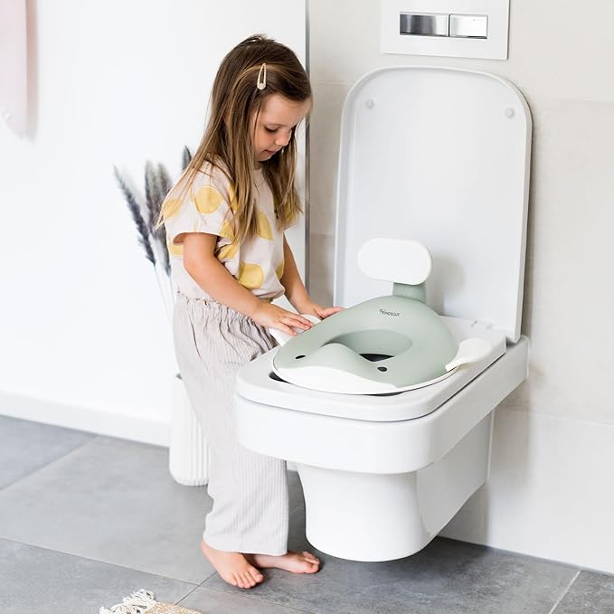 Kindsgut Potty Training Seat in whale design, designed in Germany, suitable for all toilet shapes non-slip toilet seat, Pistachio