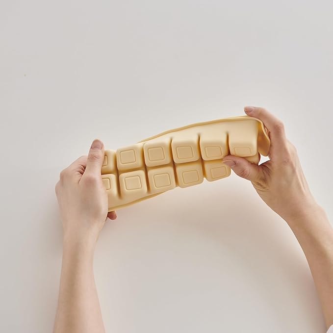 Silicone Freezer Trays with Lid,2ea 0.7oz 12 Cube-Leak Proof Silicone Freezer molds for Homemade Baby Food Breastmilk, Purees, Vegetables, Fruit, Baby Food Jars Ice Tray with Lid BPA Free Brown