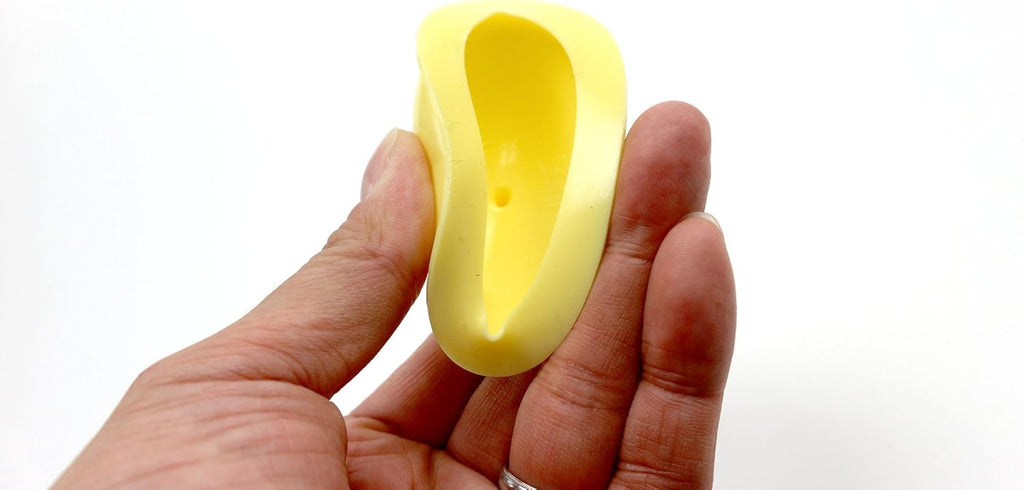 LENITH Silicone Mom Palm Cup for Burping Helper Phlegm Sputum Spiky Massage Yellow