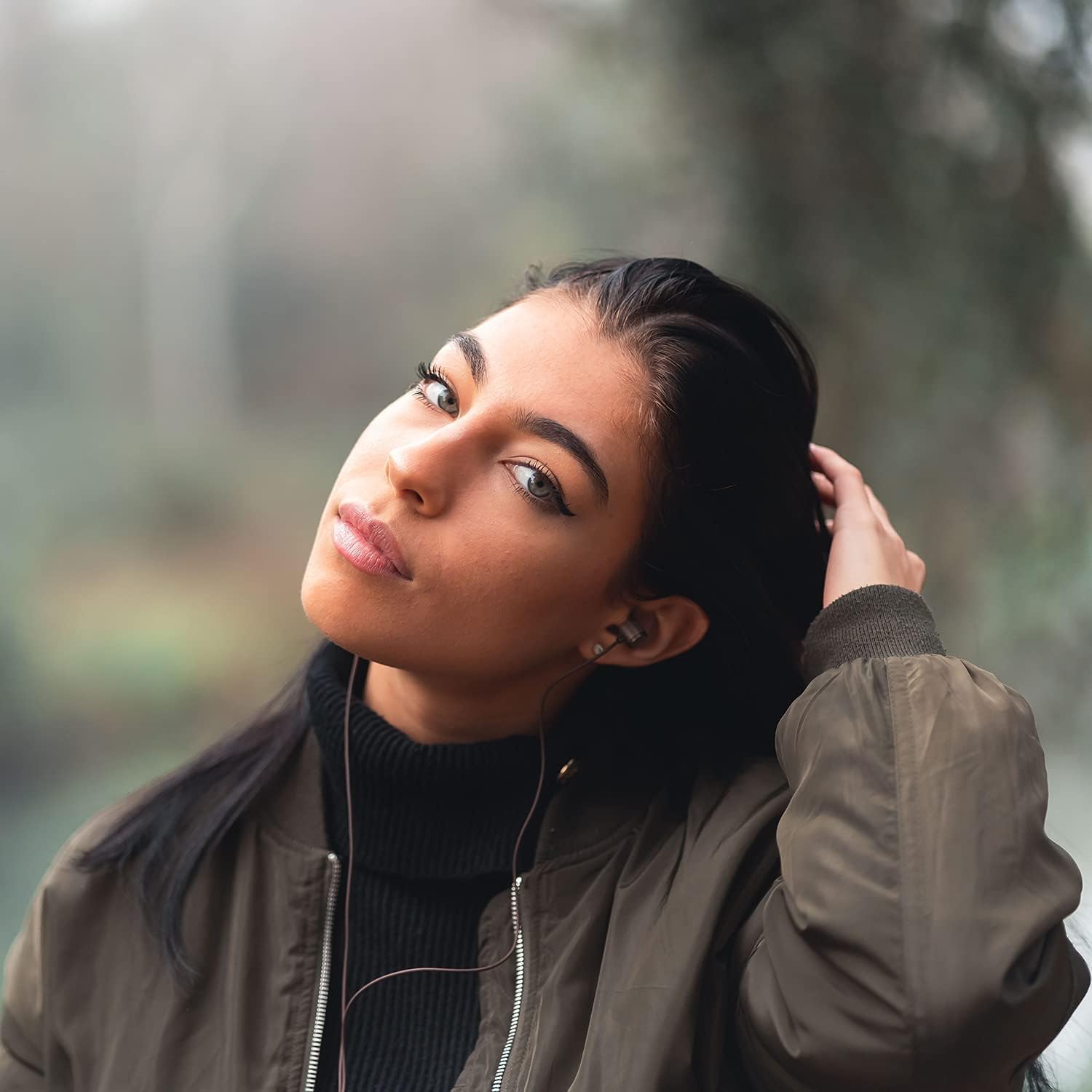 LUDOS Ultra Wired Earbuds in-Ear Headphones, 5 Years Warranty, Earphones with Microphone, Noise Isolating Ear Buds, Memory Foam for iPhone, Samsung, School Students, Kids, Women, Small Ears - Brown