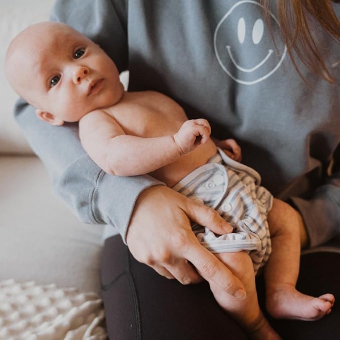 Nora's Nursery Cloth Diaper Cover, Reusable Cover with Snap Closure, Shell for Prefold, Flat, or Fitted Inserts, Includes Wet Bag - Something Blue