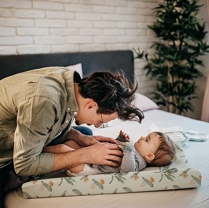 Stretchy Changing Pad Covers BROLEX Changing Table Cover for Baby Boys Girls,2 Pack Jersey Knit,Giraffe Leaf