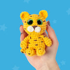 Cookie Box Crochet Kit for Beginners - Learn to Craft Amigurumi Stuffed Animals - Knitting Gift for Kids and Adults - Beginner-Friendly Yarn - Stitch-by-Stitch Video Tutorial - Leopard Leo
