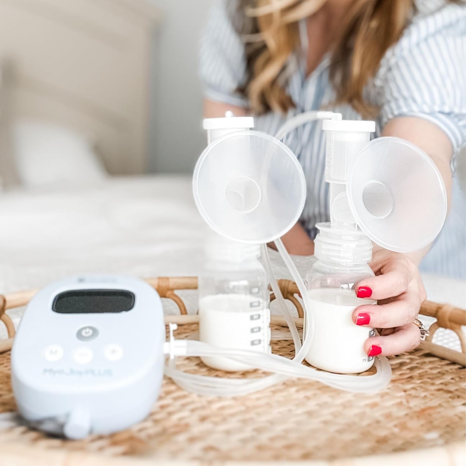 Ameda HygieniKit Universal Milk Collection System | Hands Free Breast Pump Accessories | (New & Improved) | Breastfeeding Supplies | Pumping Essentials | Flanges, Bottles, Valves, Diaphragms & Tubing