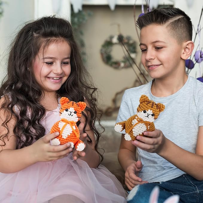 Crochet Kit for Beginners, 2PCS Cat Crochet Animal Kit with Step-by-Step Video Tutorials, Beginner Crochet Kit for Adults, Crochet Starter Kit for Kids, Learn to Crochet, Stuffed Animal Knitting Kit