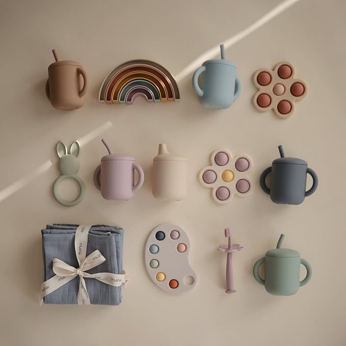 mushie 100% Silicone Baby Sippy Cup | 6 Months+ (Powder Blue)