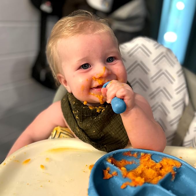 TalkTools ITSY Tiny Silicone Spoons – Twin Pack Soft Silicone Self-Feeding Training Spoons for Kids & Toddlers, Anti-Choking Flange Guard and Non-Slip Handle (Ocean)