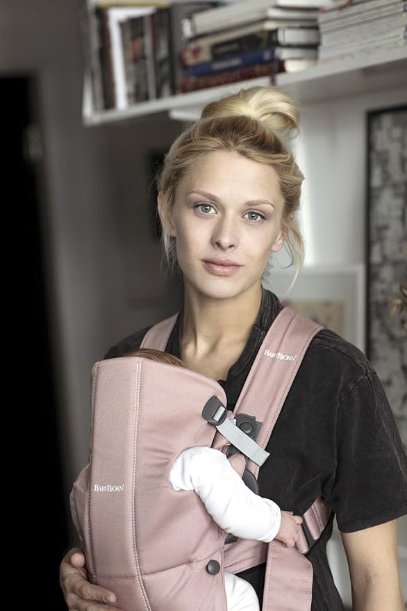 BabyBjörn Baby Carrier Mini, Cotton, Dusty Pink Newborn Carrier (7-25 lbs), Ergonomic, Easy-to-Use