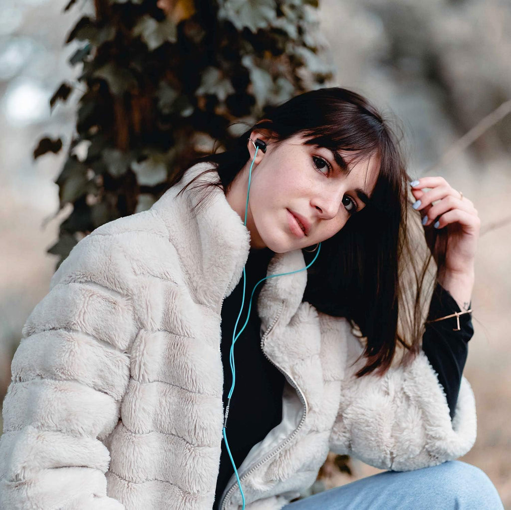 LUDOS Ultra Wired Earbuds in-Ear Headphones, 5 Years Warranty, Earphones with Mic, Noise Isolating Ear Buds, Memory Foam for iPhone, Samsung, School Students, Kids, Women, Small Ears - Turquoise