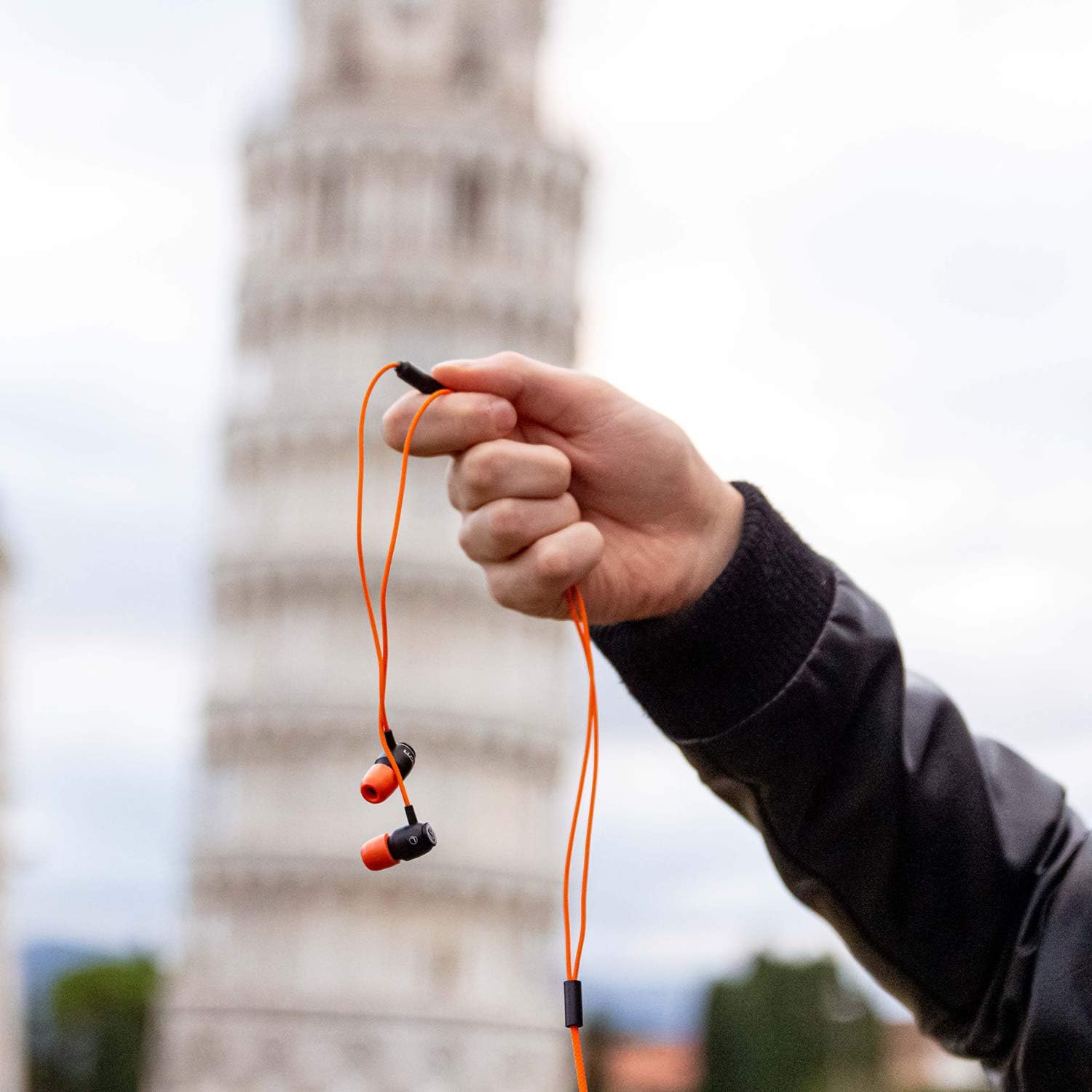 LUDOS Clamor Wired Earbuds in-Ear Headphones, 5 Years Warranty, Earphones with Microphone, Noise Isolating Ear Buds, Memory Foam for iPhone, Samsung, School Students, Kids, Women, Small Ears - Orange