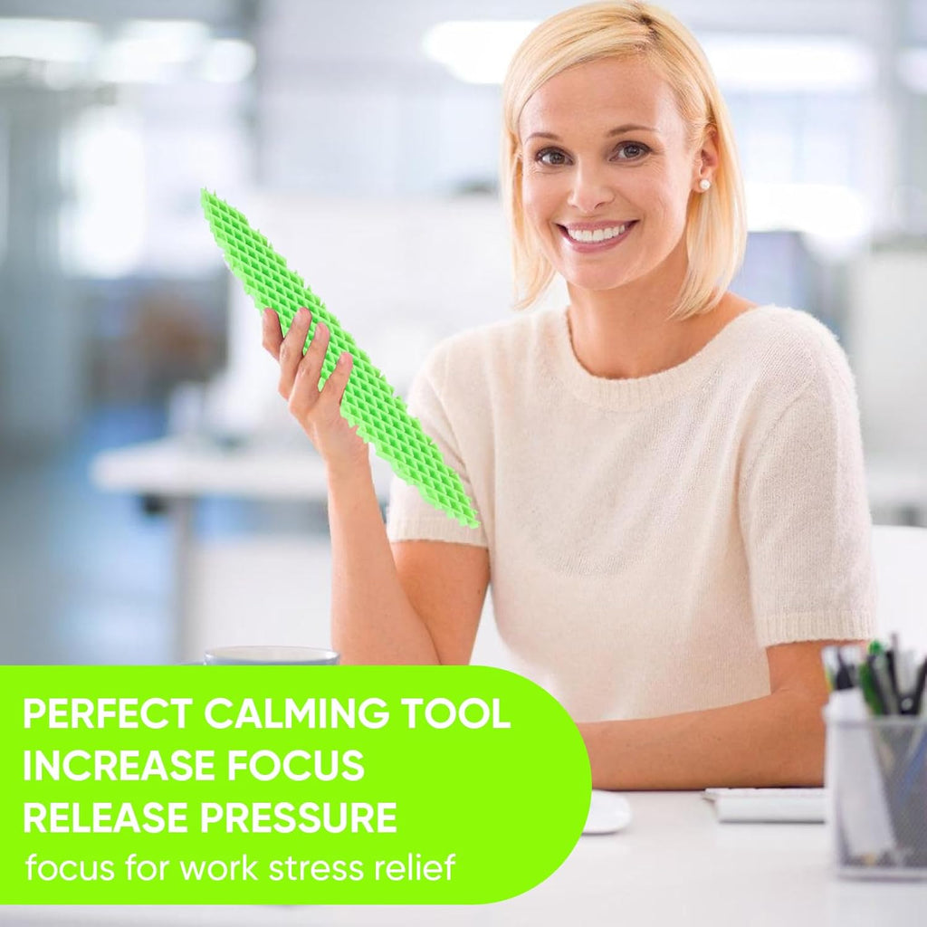 Fidget Worm Toy, Real 3D Printed Toys, Funny Pocket Worm Fidget Toy for Adults & Kids, Silent Resistance Stress Relief Toy Desk Fidgets for Adults Kids (Fluorescent Green)