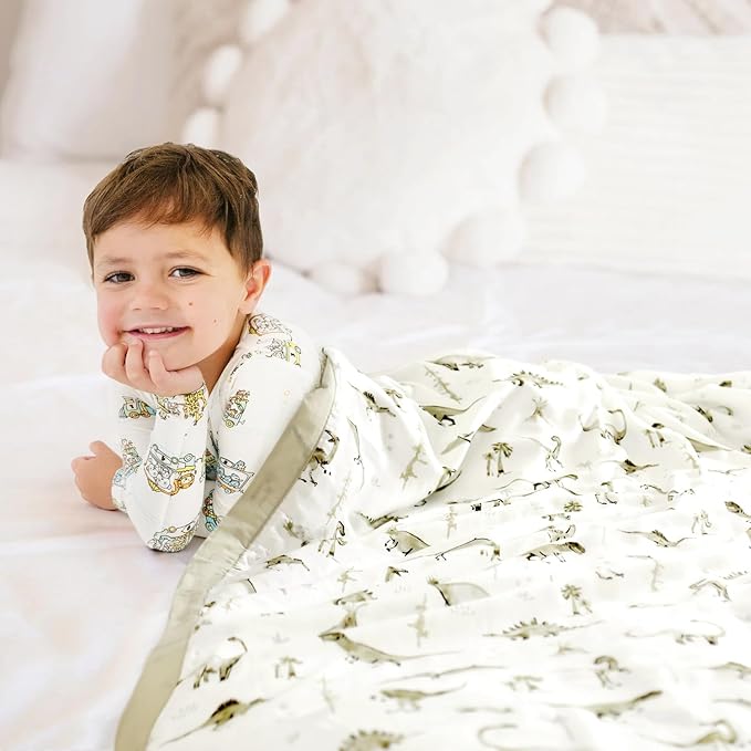 GRSSDER Cotton Muslin Quilt Blanket - Silky Soft and Breathable Baby Blanket Quilt, Oversized Muslin Blankets for Newborns, Toddlers & Kids, 6 Layers Reversible Design for All Seasons, 47" x 47"