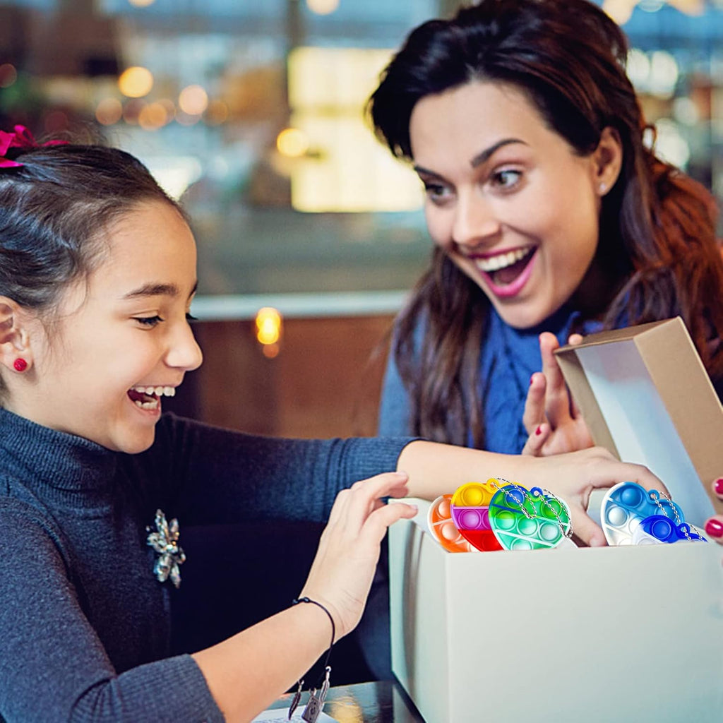 Valentine's Day Gifts for Kids Heart Mini Pop Push it Fidget Toy Keychain for Kids Adults, Party Favors Mini Pop Push it Bubble Fidget Sensory Toys Office Desk Toy（60pcs