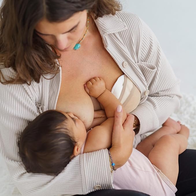 Ameda Washable Nursing Pads | 10 Pairs (20 Count) | Organic Nursing Pads | Breastfeeding Supplies | Reusable Breast Pads for Leaking Milk | Breastfeeding Pads | Includes Mesh Laundry Bag