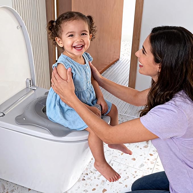 SKYROKU Foldable Kids Toilet Seat – Portable & Anti-Slip Travel Potty Training Seat for Toddlers,Safety material Baby Toilet Seat, Easy Clean & Compact for Home, Daycare, Grandparents House (Ages 2-6)
