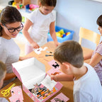 CiyvoLyeen Kitten Craft Kit Kids DIY Crafting and Sewing Set Kitty Cat Stuffed Animal Felt Plushies for Girls and Boys Educational Beginners Sewing Gift Ideas