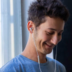 LUDOS Clamor Wired Earbuds in-Ear Headphones, 5 Years Warranty, Earphones with Microphone, Noise Isolating Ear Buds, Memory Foam for iPhone, Samsung, School Students, Kids, Women, Small Ears - White