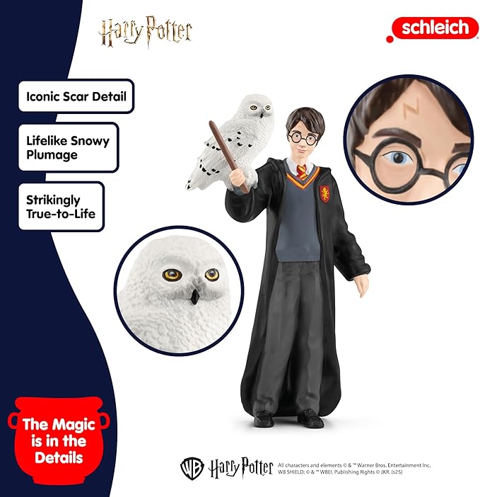 Schleich Harry Potter - 2 PC Harry Potter Set with Snow Owl Toy - Wizarding World Collectible Figures for Kids and Adults - Toys for Ages 6+ | 42633