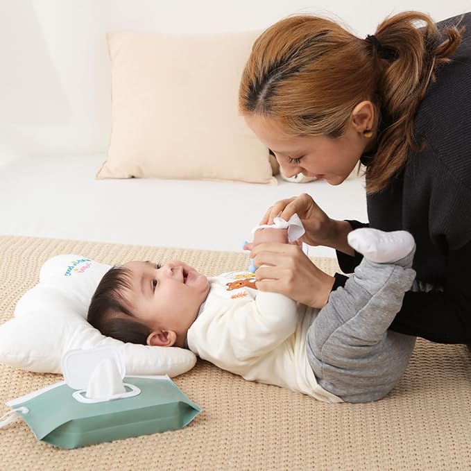 4 Pack Wipes Dispenser, Seposeve Portable Baby Wipe Case, Refillable Baby Wipes Container, Wipe Holder, Keeps Wipes Fresh, Reusable Wet Wipe Pouch for Outdoor Outing, Camping, Hiking. PureColor