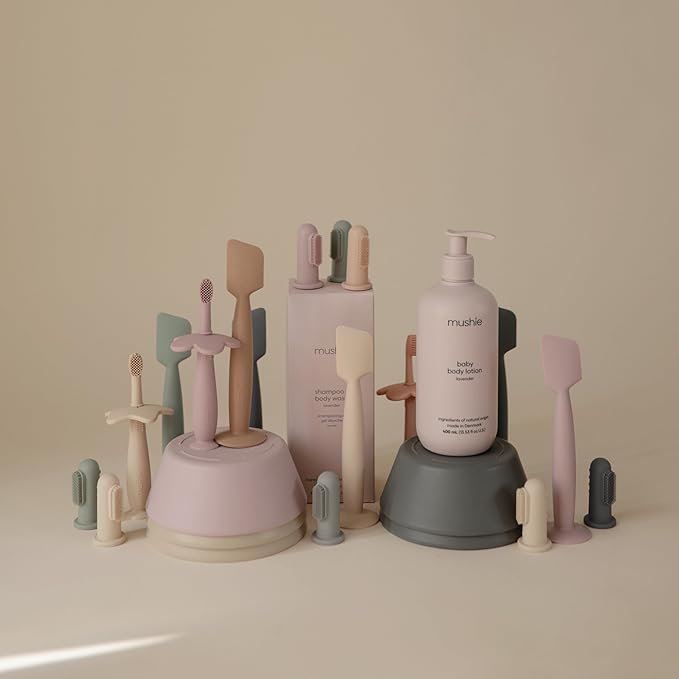 mushie Diaper Cream Applicator Soft Silicone with Suction Base (Shifting Sand)