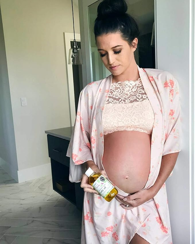 Green + Lovely Better than Butter Belly Oil Pregnancy Stretch Mark Prevention, Stretch Mark Cream, Pregnancy Must Haves, Pregnancy Essential, Enhanced Vitamin E Skin Elasticity, 9 Fl Oz Unscented
