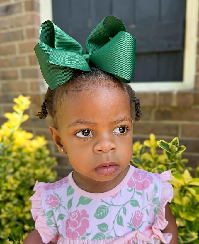 Wee Ones Girls' Plain Wrap Classic Grosgrain Hair Bows on a WeeStay No-Slip Hair Clip, Handmade, Mini King, Forest Green