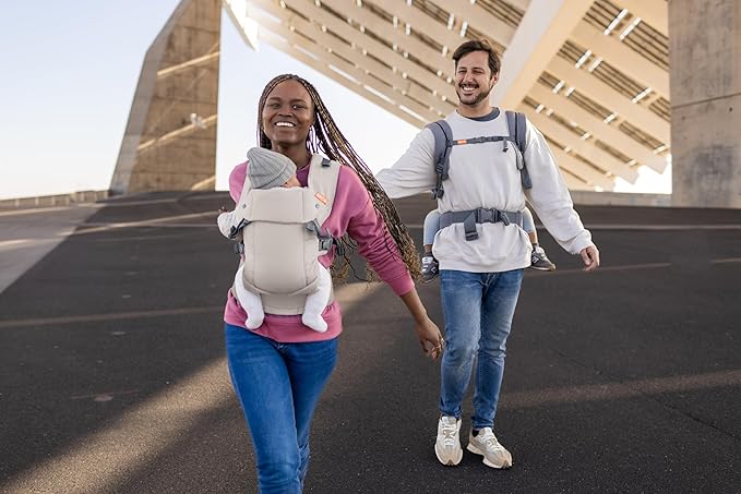 Beco Gemini Baby Carrier from Newborn to Toddler - Certified Ergonomic Newborn Baby Carrier for Infants and Children of 7-35 lbs - M Shape, Adjustable Seat, 100% Cotton (Ecru)