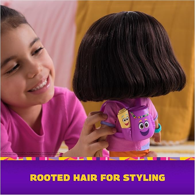 Dora, Sing & Explore Dora Doll with Music, Sound Effects, Bilingual Phrases, Doll Clothes & Accessories, Kids Toys for Girls & Boys Ages 3 and Up