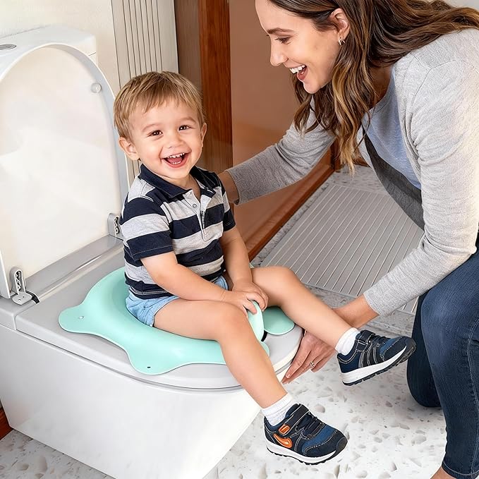 SKYROKU Foldable Kids Toilet Seat – Portable & Anti-Slip Travel Potty Training Seat for Toddlers,Safety material Baby Toilet Seat, Easy Clean & Compact for Home, Daycare, Grandparents House (Ages 2-6)