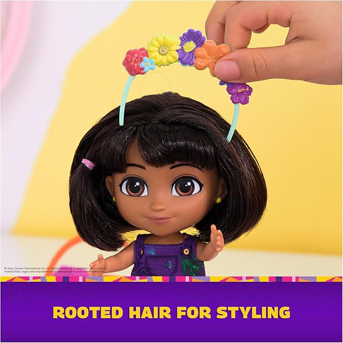 Dora, Dress Up Adventure Dora, 6-inch Doll with Removable Clothes & Accessories, Kids Toys for Girls & Boys Ages 3 and Up