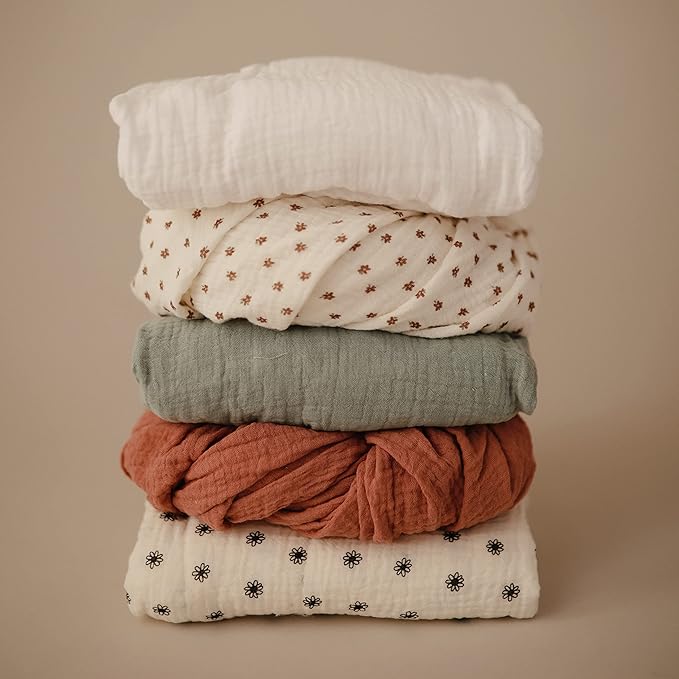 mushie Extra Soft Muslin Fitted Crib Sheet | 192 Thread Count | 28"x 52" (White)