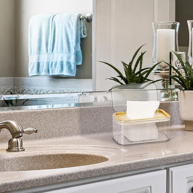 Baby Wipes Dispenser, Wipe Holder Wipes Container Large Capacity Keep Wipes Fresh & Easy to Open (Gold)