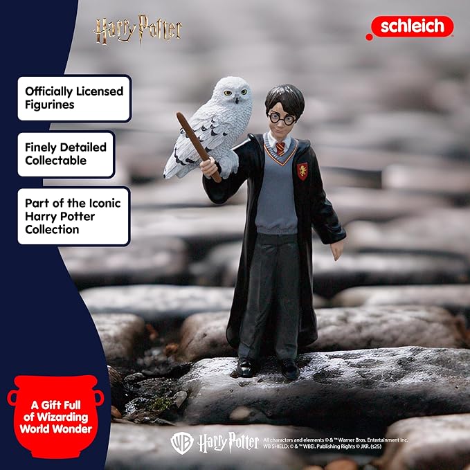 Schleich Harry Potter - 2 PC Harry Potter Set with Snow Owl Toy - Wizarding World Collectible Figures for Kids and Adults - Toys for Ages 6+ | 42633