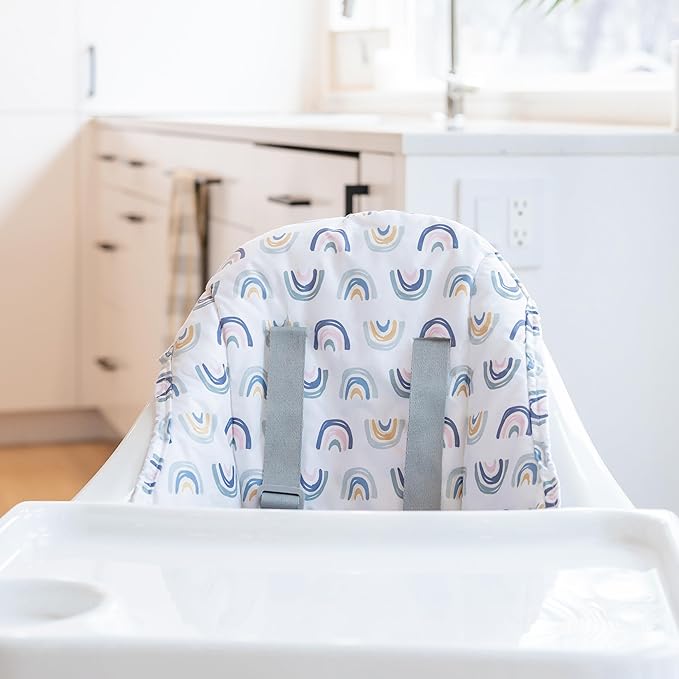 Regalo High Chair with Rainbow Seat Pad for Babies and Toddlers, Award Winning Brand, Removable Oversized Tray with Cup Holder, Five Point Harness, White