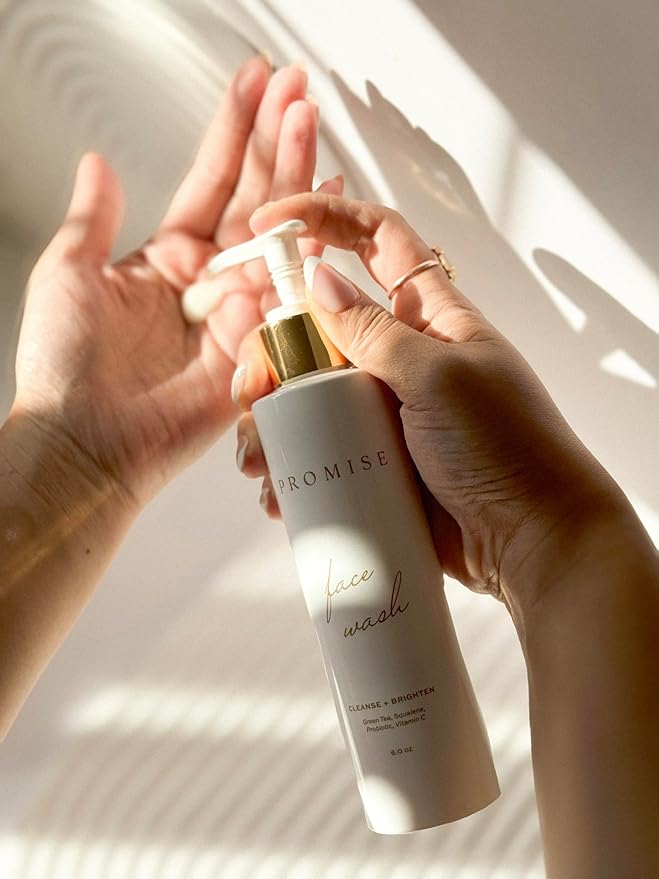 Promise Hydrating Face Wash, Pregnancy Skin Care, Gentle, Vitamin C and Probiotics, Green Tea, Non-Toxic, Vegan, 4oz Pump