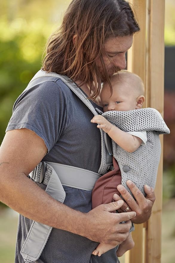 BabyBjörn Baby Carrier Mini, Gray, 3D Mesh | Newborn Carrier (7-25 lbs), Ergonomic, Easy-to-Use
