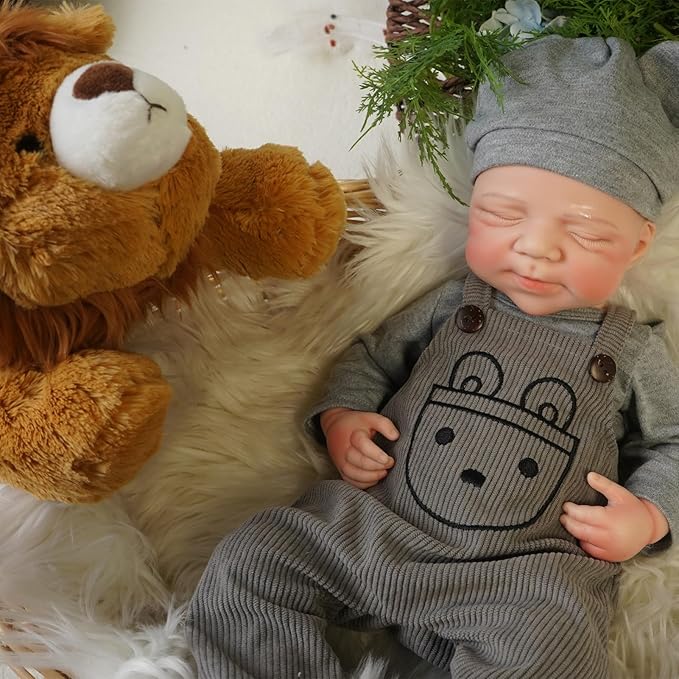Lifelike Reborn Baby Dolls Boy - 18-Inch Baby Soft Body Realistic-Newborn Baby Doll Full Silicone Baby Dolls with Toy & Gift Box for Kids
