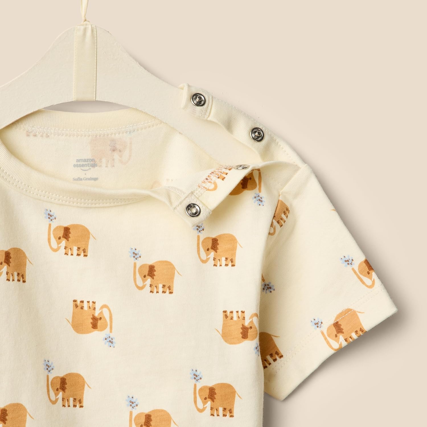 Amazon Essentials x Sofia Grainge Toddlers and Baby Boys' Short Sleeve T-Shirts, Pack of 2