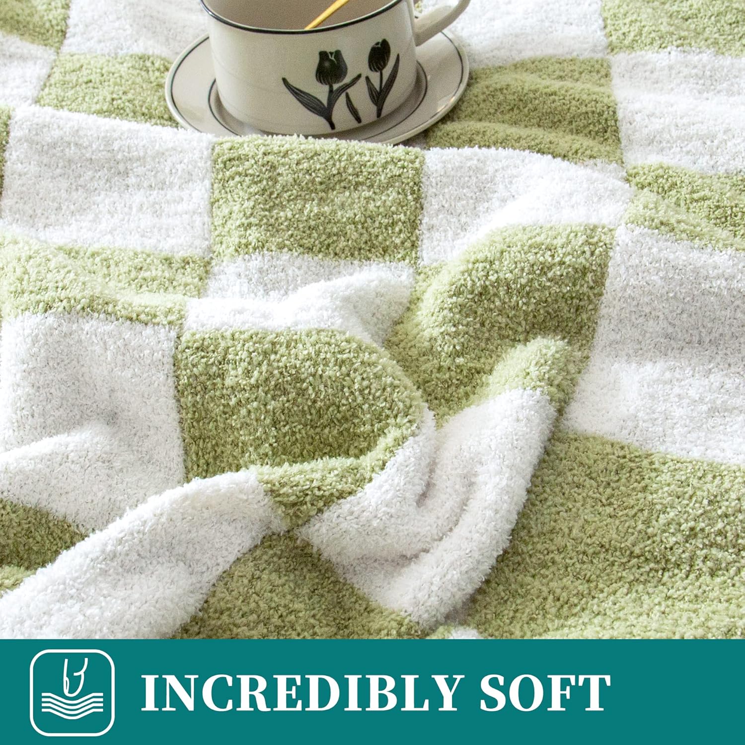 SeaRoomy Checkered Blanket, Ultra Soft Knitted Blanket Queen Size, Warm Cozy Fluffy Microfiber Reversible Checkerboard Bed Throw for All Seasons Sage Green Decor(Sage Green, 90"×90")