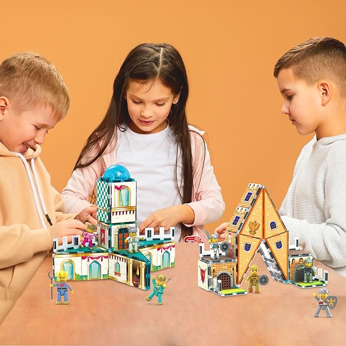 PicassoTiles 70pc Middle Age Medieval and Castle Theme Tile 2in1 8 Character Action Figures Magnet Tiles Building Block Pretend Magnetic Play Fine Motor Skill STEM Educational Construction Age3+ PTQ01