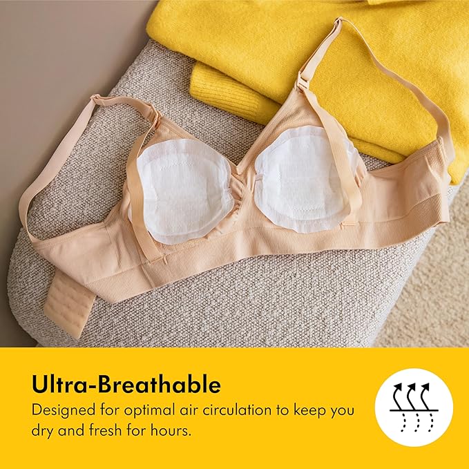 Medela Ultra-Breathable Nursing Pads, Highly Absorbent, Super Soft, Discreet Design for Comfortable Wear, Pack of 120