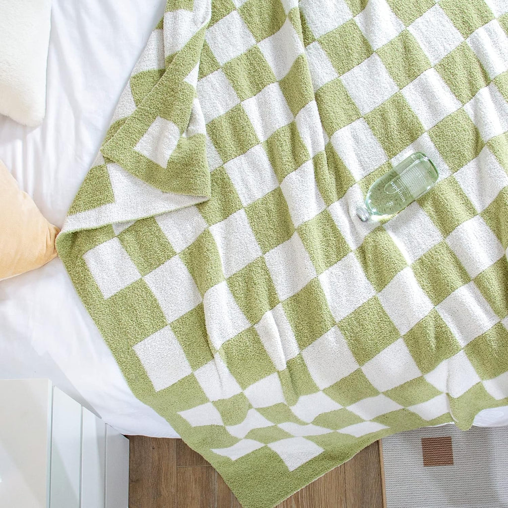 SeaRoomy Checkered Blanket, Ultra Soft Knitted Blanket Queen Size, Warm Cozy Fluffy Microfiber Reversible Checkerboard Bed Throw for All Seasons Sage Green Decor(Sage Green, 90"×90")